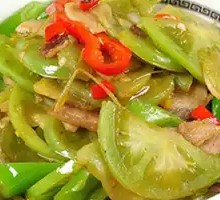 Pork with Green Tomato