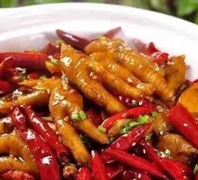 Stewed Chicken Feet with Ginger and Chili