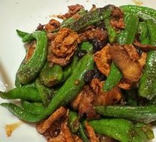 Zhangshu Port Pepper Stir-Fried with Pork