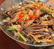 Spicy Dry Pot Enoki Mushrooms