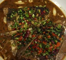 Braised White Flower Vegetable with Organic Bighead Carp