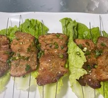 Secret-Recipe Pork Belly with Lettuce