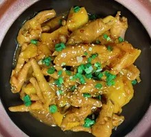 Shrimp and Chicken Claw Stew