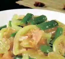 Stir-Fried Green Tomato with Chili