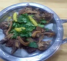 Beef Bone and Radish Pot