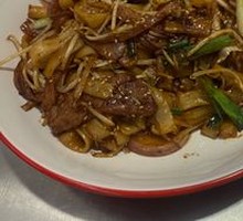 Dry-Fried Beef Rice Noodles