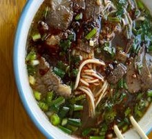Handmade Beef Stir-Fried Noodles