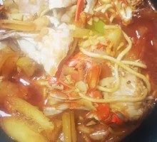 Spicy Crab Leg Noodles