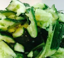 Knife-Pounded Cucumber