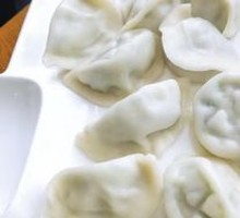 Pan-fried Pork and Chive Dumplings