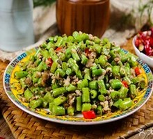 Old Grandma's Spicy Pork and Green Beans