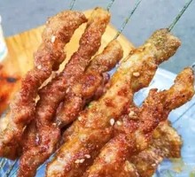 Charcoal-Grilled Meat Tendon Skewers