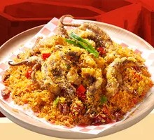 Golden Garlic Squid Rings