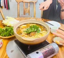 Awei's Signature Beef Offal Hot Pot