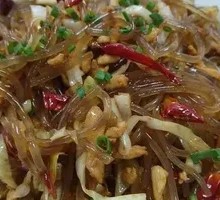 Pickled Vegetable and Taro Noodles with Pork Strips