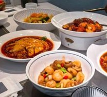 Braised Chicken with Button Mushrooms