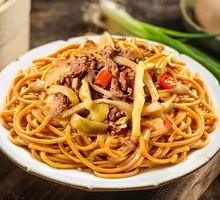 Shredded Pork Noodles
