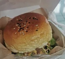 Grilled Chicken Burger