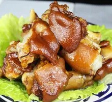Spicy Braised Pig Trotter