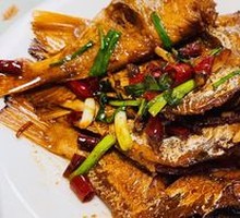 Dry-Braised Skinless Fish