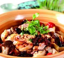 Chongqing Roast Chicken with Spicy Sauce