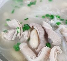 Pork Tripe and Tofu Skin Soup