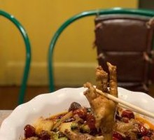Braised Chicken Feet in Oil