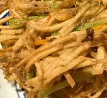Wuhan Crispy Lotus Root with Seafood