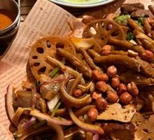 Hubei-style Braised Assortment