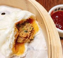 Dewa Steamed Buns