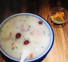 Glutinous Rice and Pig's Trotter Soup