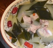 Red Date Kelp Pork Rib Soup