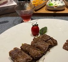 Premium Beef Roll
