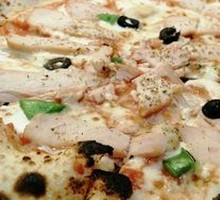 Smoked Chicken Pizza
