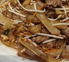 Dry-Fried Beef Rice Noodles