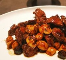 Black Garlic Mushroom Beef