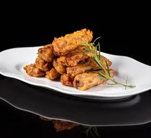 Signature Garlic Pork Ribs