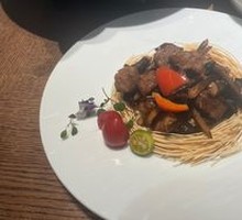 Black Boletus Mushroom Stir-Fried 5A Beef