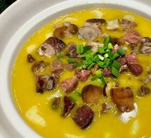 Enshi Selenium-rich Potato Stewed with Preserved Pork Shank