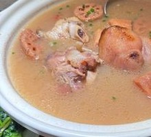 Braised Pork Rib and Lotus Root Soup