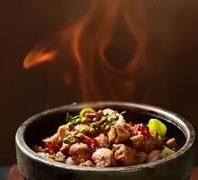 Sichuan Pepper Scallion Garlic Beef Cubes