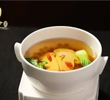 Ge Xianmi Stewed with Dried Songling Mushroom