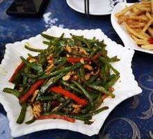 Green Pepper Shredded Pork with Tofu Skin