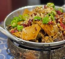 Spicy Frog Legs in Dry Pot