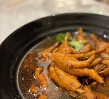 Braised Chicken Feet in Sauce