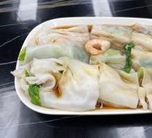 Fresh Shrimp Rice Noodle Rolls