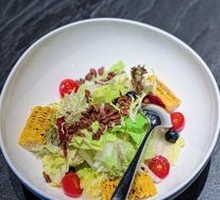 Pecan Mixed Salad