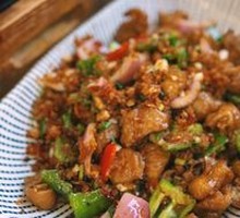 Stir-Fried Pig Intestines with Chopped Chili
