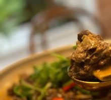 Chef's Bone-in Steak Stew Pot