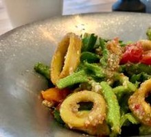 Song Dan Sauce Squid Salad